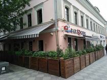 Проект летнего кафе ресторана "BQ" разработан и согласован бюро "МАРТ" в соотв. 102-ПП.ул. Пятницкая.